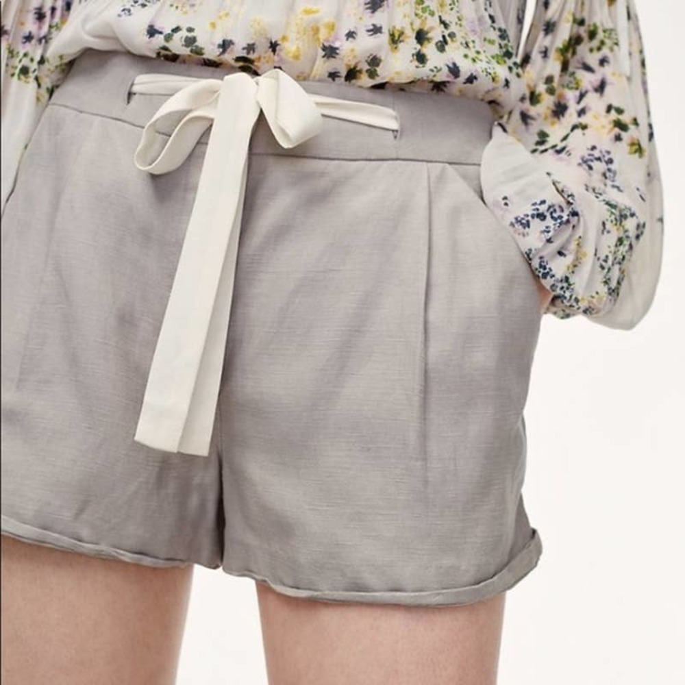 Wilfred Allegra Short Linen Blend Tie Waist Shorts
